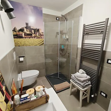 Stanza Allegra Guest house Soave (Verona)